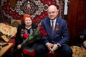 Адресно поздравил ветеранов Великой Отечественной войны проживающих на территории первого избирательного округа города Пензы с Днем Победы