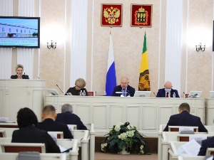 Вадим Супиков провел совместное заседание комитетов