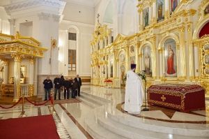 Митрополит Пензенский и Нижнеломовский Серафим провел пасхальное богослужение в Спасском кафедральном соборе в Пензе