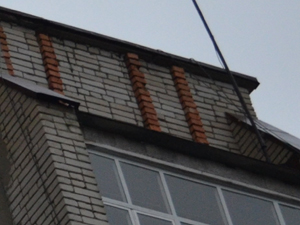 Починили крышу при содействии депутата