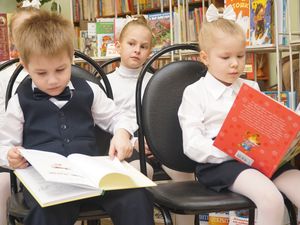 Библиотечный фонд пополнился новыми изданиями