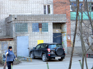 В доме на улице Луначарского отремонтировали электропроводку