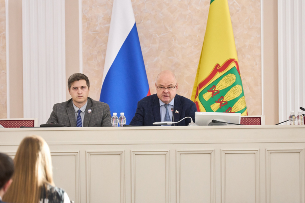 12-ое заседание Молодежного парламента при Законодательном Собрании Пензенской области