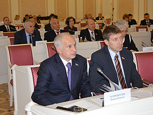 Депутаты проголосовали за льготы пенсионерам по капремонту