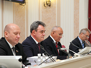 Депутаты внесли изменения в региональный закон о противодействии коррупции