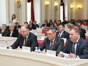 Для многодетных облегчили процедуру сбора документов на приобретении земельных участков