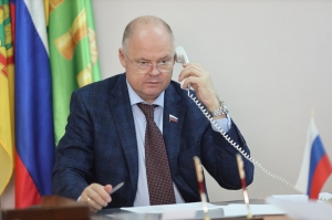 Провел дистанционный прием граждан, в рамках которого обратились 12 человек.