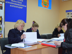 «Лучший ученический класс-2013»: изучаются работы конкурсантов