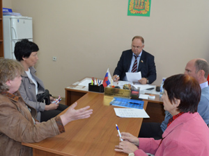 Проблемы благоустройства и ЖКХ по-прежнему лидируют среди обращений