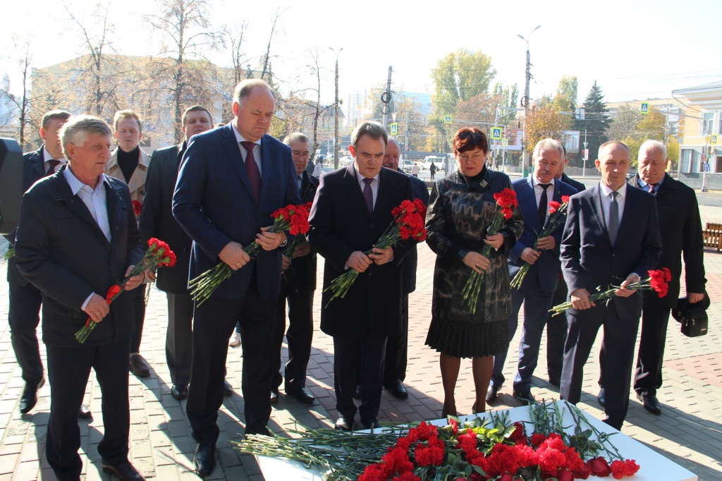 VyslPJITdq4.jpg VyslPJITdq4.jpg