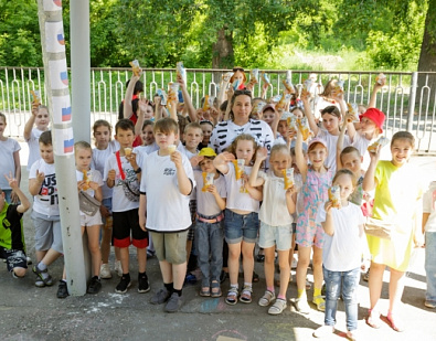 Вадим Супиков организовал для детей микрорайона КПД праздник