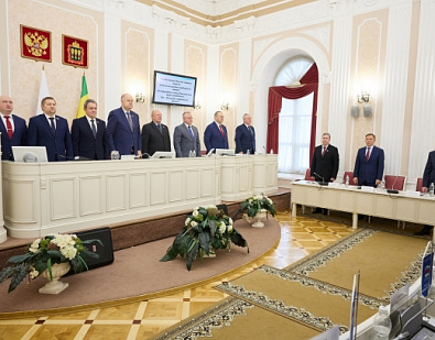 Провел очередную 33 сессию Законодательного Собрания Пензенской области
