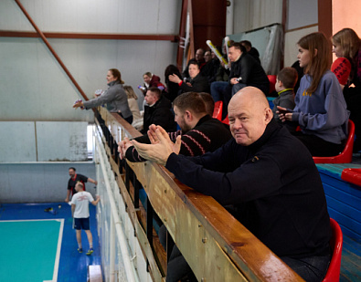 Поддержал команду Законодательного Собрания Пензенской области на соревнованиях по мини-футболу