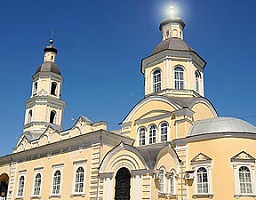 Вадим Супиков поздравил православных горожан с 250-летием Покровского собора