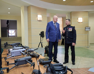 Поздравил бойцов и ветеранов СОБР «Агат» с 33-летием со дня образования подразделения