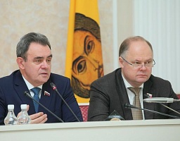 В Законодательном Собрании прошло заседание фракции «Единой России»