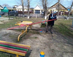 Вадим Супиков оказал содействие в благоустройстве территории школы №40 