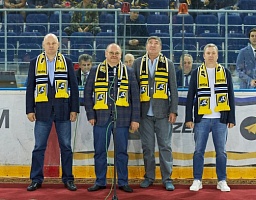 Церемония открытия матча OLIMPBET всероссийской хоккейной лиги — Кубка Шелкового пути