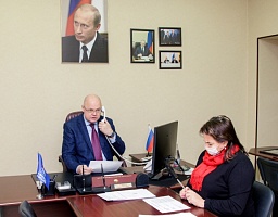 Вадим Супиков провел дистанционный прием граждан