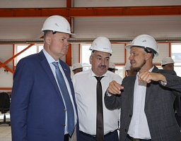 В рамках программы LXXVII заседания Совета законодателей ПФО в Оренбурге посетили ряд объектов, входящих в состав особой экономической зоны промышленно-производственного типа «Оренбуржье»