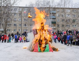 В Железнодорожном районе Пензы с размахом отметили Масленицу 