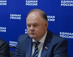 Вадим Супиков обсудил партийные вопросы на заседании политсовета