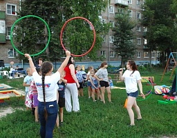 Жители улицы Чехова приняли активное участие в празднике двора
