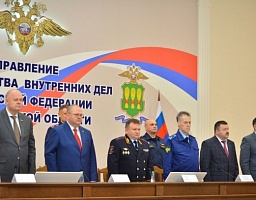 Совместно с Губернатором Пензенской области Олегом Владимировичем Мельниченко принял участие в расширенном заседании коллегии УМВД России по Пензенской области