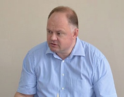 Вадим Супиков: «Необходимо усилить депутатский контроль в отраслях ЖКХ и жилищного строительства»