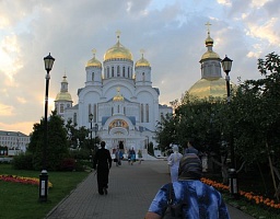 Пензенские паломники посещают святыни земли русской благодаря содействию Вадима Супикова