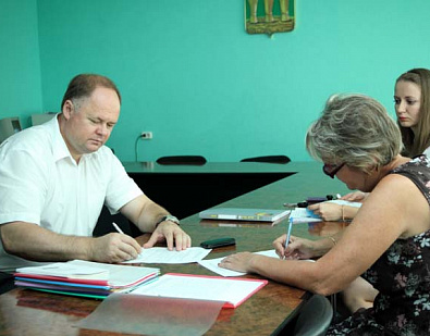 Вадим Супиков сдал документы в избирком