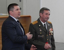Председателю Совета ветеранов Железнодорожного района вручена Благодарность фракции «Единая Россия»
