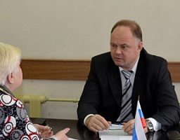 Депутат помог с освещением улицы Кошевого