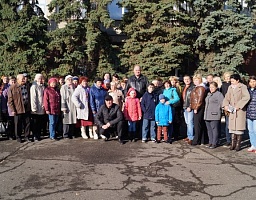 Активисты общественности Железнодорожного района посетили «Тарханы»