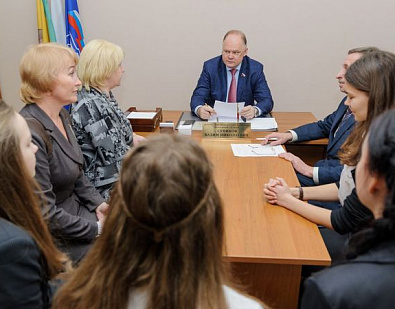 Вадим Супиков выслушал проблемы населения 