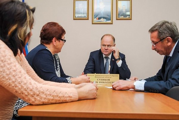 Обращения избирателей находятся на особом контроле Вадима Супикова