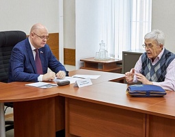 Провел прием граждан в общественной приемной Законодательного Собрания Пензенской области.