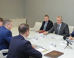 Губернатор провёл рабочую встречу с представителями компании «РуссНефть»