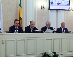 Состоялось заседание комитета по государственному строительству и вопросам местного самоуправления