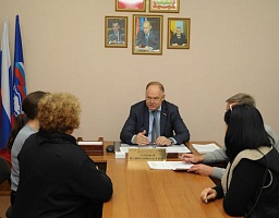 Обращения избирателей находятся под личным контролем Вадима Супикова