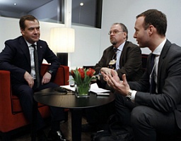 Россия способна избавиться от сырьевой зависимости – Медведев